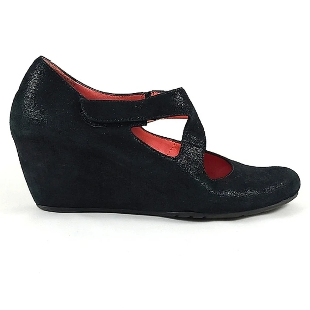 Pas de Rouge Women's Black Suede Wedge Cross Over Strap Pumps 37.5